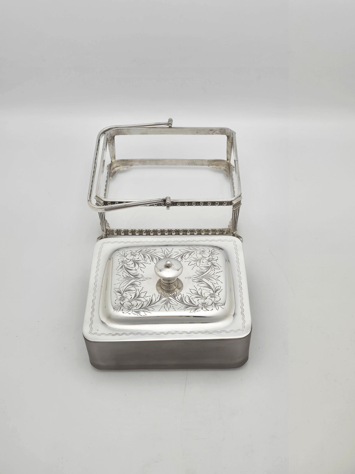 Antique Edwardian Silver Plated Frosted Glass Butter Dish circa 1905