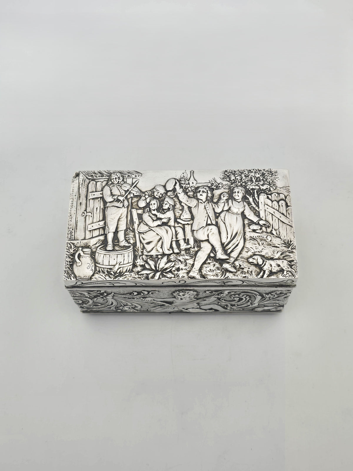 Antique Sterling Silver Repoussé Figural Trinket Box Sheffield 1899