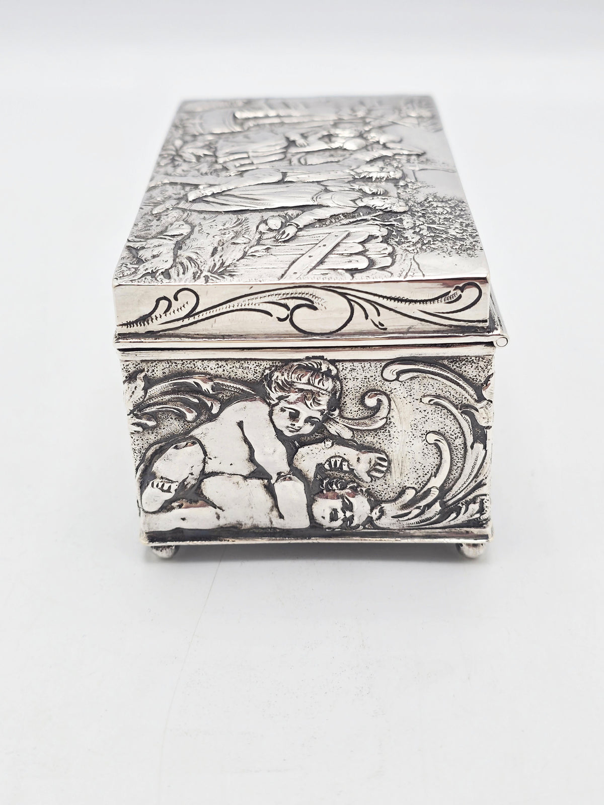 Antique Sterling Silver Repoussé Figural Trinket Box Sheffield 1899