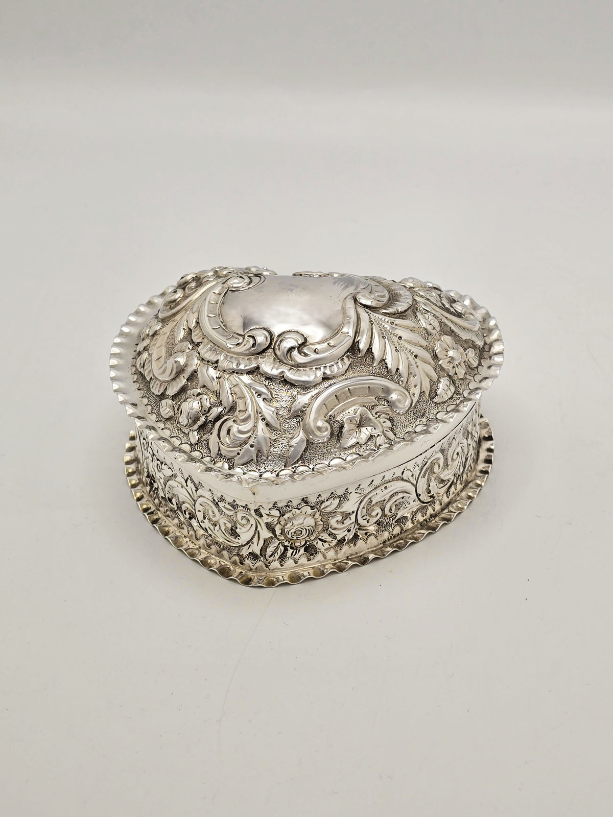 Antique Victorian Sterling Silver Heart Shaped Jewellery Box Birmingham 1893