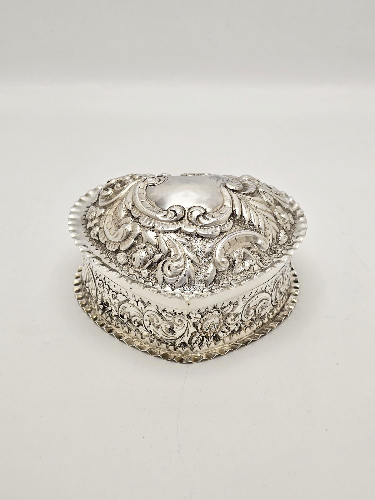 Antique Victorian Sterling Silver Heart Shaped Jewellery Box Birmingham 1893