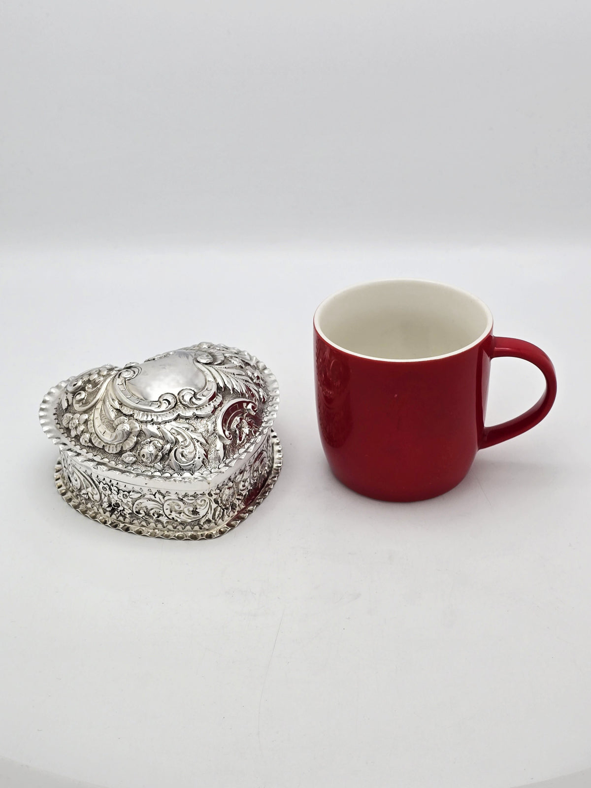 Antique Victorian Sterling Silver Heart Shaped Jewellery Box Birmingham 1893