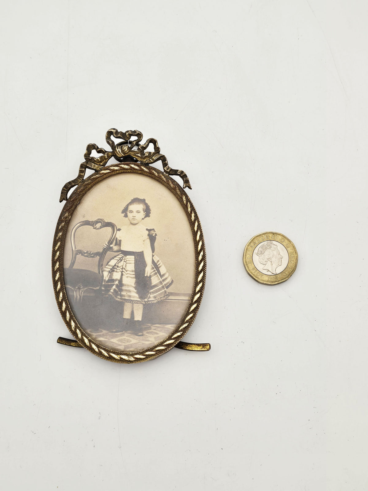 Antique Victorian Brass Set of Three Oval Picture Frames circa 1880