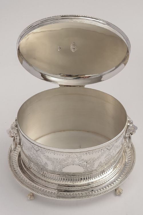 Gorgeous Victorian Oval Silver Plated Biscuit/Cookie Box