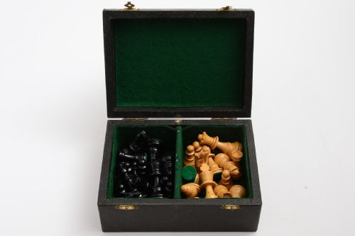 Lovely Boxed Set of Jaques Chess Pieces