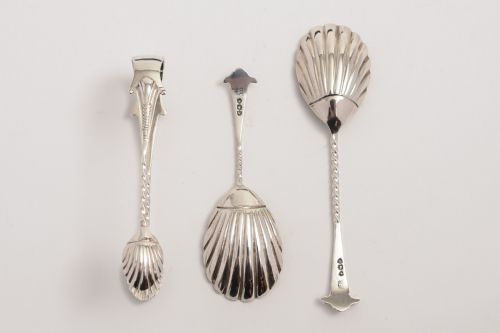 Cased Silver Caddy Spoon Jam spoon and Tongs in original box.