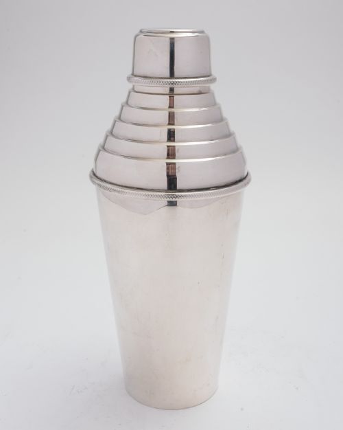 Fabulous silver plated Art Deco Cocktail Shaker by Hukin & Heath