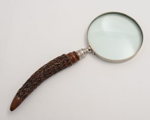 Antler handle magnifying glass