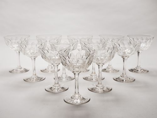 Set of 12 champagne glasses