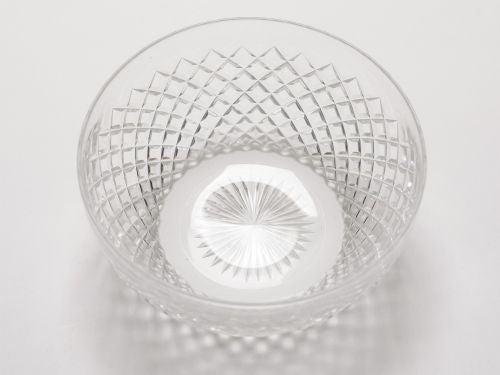 Set of 6 Edwardian diamond-shaped cut glass bowls with star cut bases circa 1905