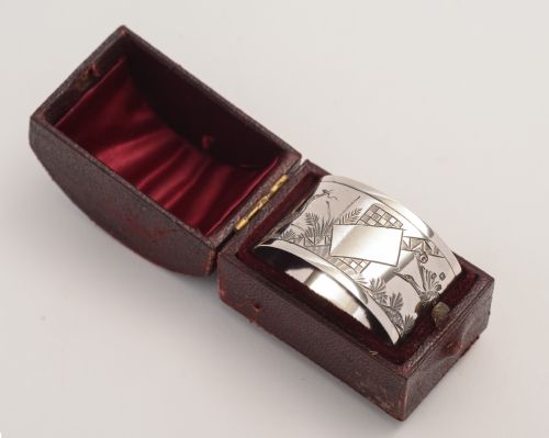 Aesthetic movement Sterling Silver Napkin Ring .