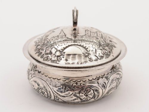 Victorian Embossed Silver Box Chester 1898