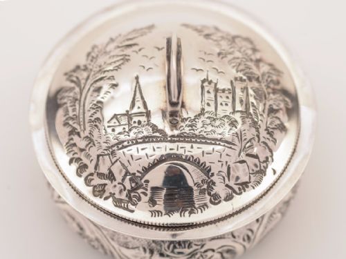 Victorian Embossed Silver Box Chester 1898