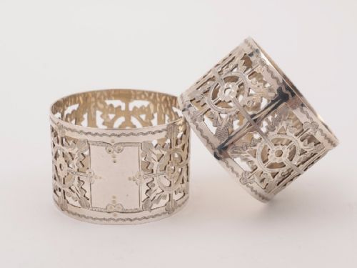 Cased Pair of Victorian Silver Napkin Rings 1896