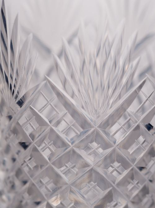 A Set of 6 English Edwardian Cut Glass Tumblers