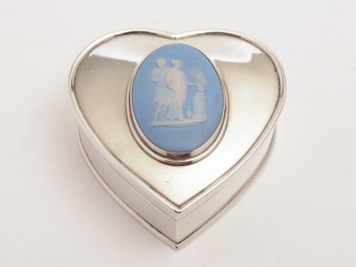 Edwardian Silver Heart Shaped Trinket Box Chester 1904