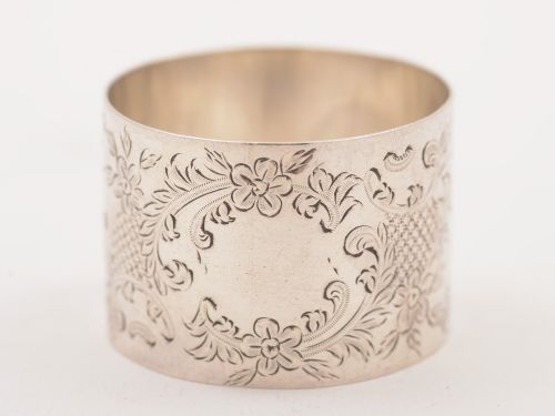 Cased Victorian Silver Napkin Ring Chester 1900
