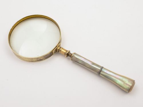 Edwardian Mother of Pearl Handled Magnifying Glass Circa 1900