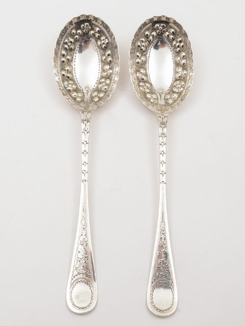 Pair of Georgian Silver Fruit Serving Spoons London 1819