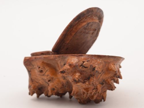 Victorian Burr Walnut Snuff Box Circa 1890