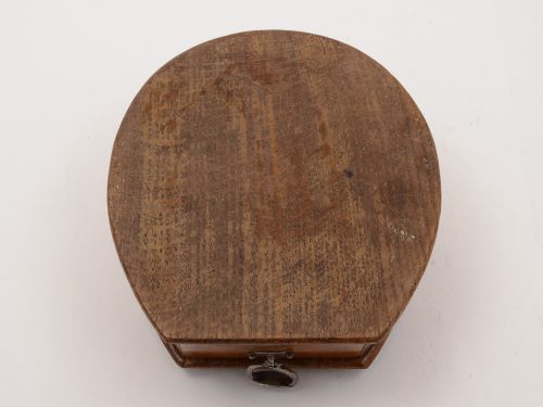 Victorian Horse shoe-Shaped Cribbage Board Circa 1890