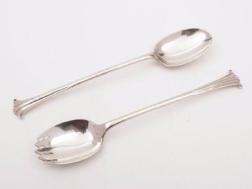 Pair of Onslow Pattern Silver Salad Servers Sheffield 1921