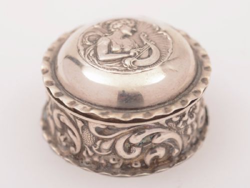 Art Nouveau Silver Pill Box Birmingham 1901