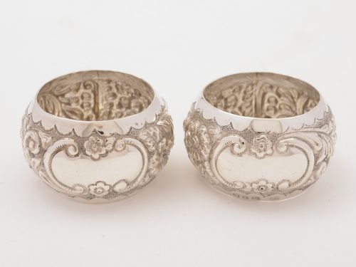 Cased Pair of Victorian Silver Napkin Rings