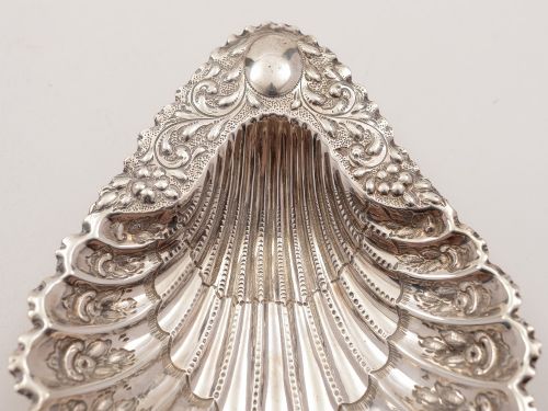 Pair of Elkington Silver Serving Dishes Birmingham 1892