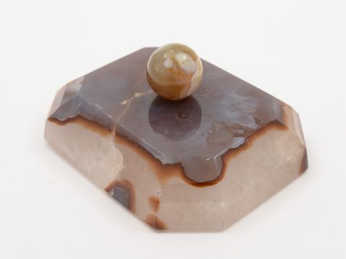 Victorian Agate Paperweight Circa 1890