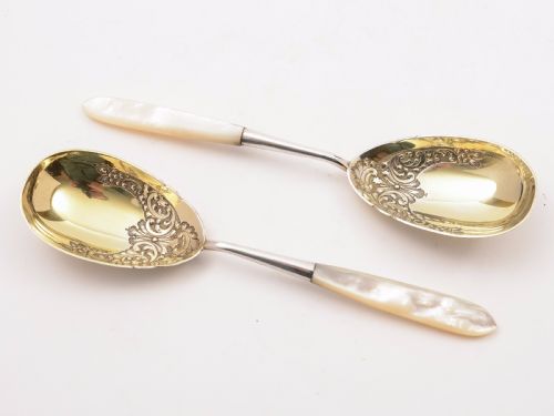 Edwardian Cased Pair of Serving Spoons Circa 1905