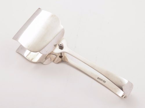 Edwardian Silver Serving Tongs Sheffield 1909