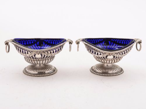 Victorian Cased Pair of Silver Salts Birmingham 1892