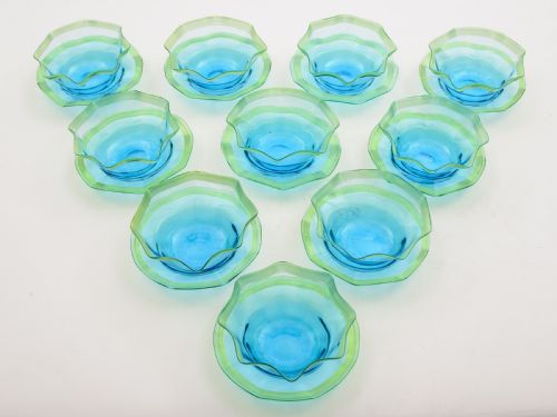 Set of 10 Finger Bowls with Dishes Circa 1900