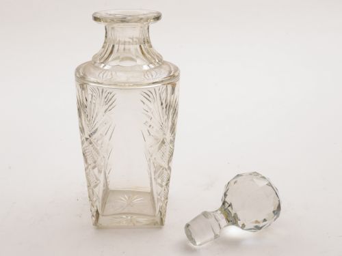 Whiskey Decanter with 4 Whiskey Tumblers Circa 1920