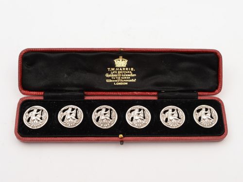 Art Nouveau Cased Set of 6 Silver Buttons Birmingham 1900