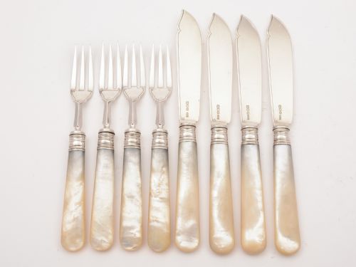 Mother of Pearl and Silver Fish Eaters London 1910