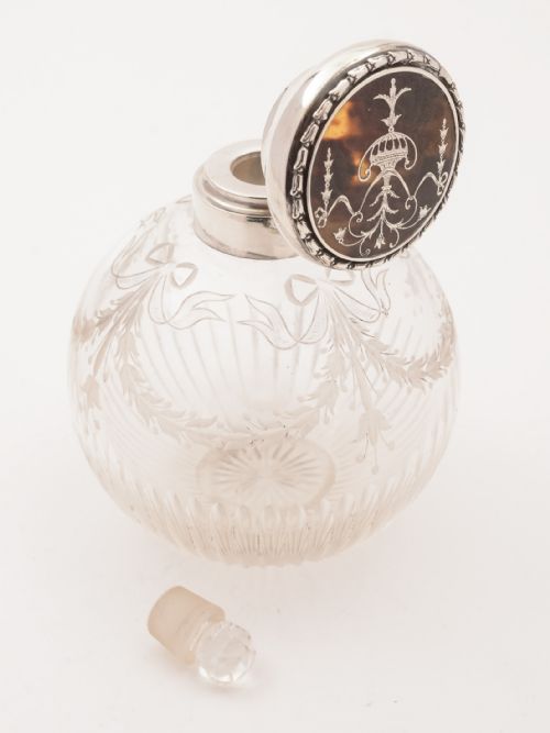 Tortoise Shell and Silver Topped Scent Bottle London 1928