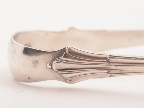 Edwardian Silver Serving Tongs in Onslow Pattern