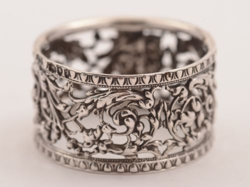 Pair of Cased Victorian Silver Napkin Rings London 1891