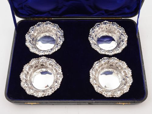 Cased Set of 4 Silver Bon Bon Dishes Sheffield 1897