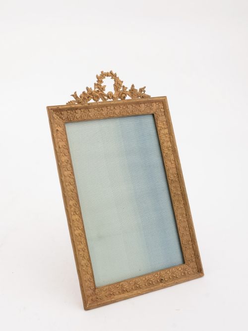 Edwardian English Brass Garland Topped Photo Frame