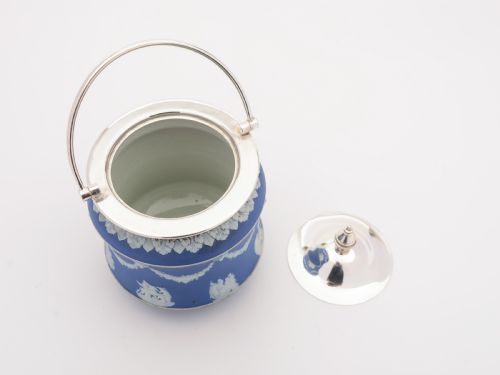 China Wedgwood Biscuit Barrel Circa 1905