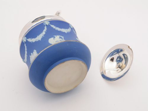 China Wedgwood Biscuit Barrel Circa 1905