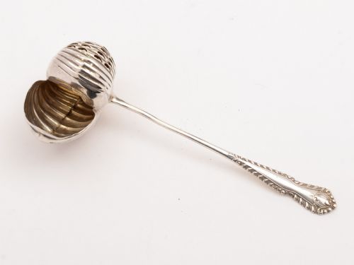 Silver Nautilus Shell Sugar Sifting Spoon Birmingham 1916