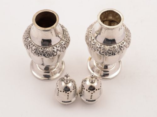 Pair of Silver Edwardian Pepper Pots Birmingham 1907