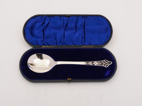 Cased Edwardian Silver Serving Spoon Sheffield 1905