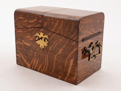 Gorgeous Edwardian Oak Jewellery Box Circa 1905