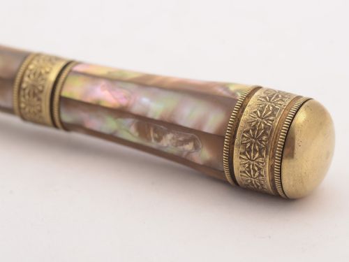 Lovely Mother of Pearl Handled Magnifying Glass Circa 1900