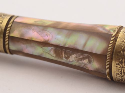 Lovely Mother of Pearl Handled Magnifying Glass Circa 1900